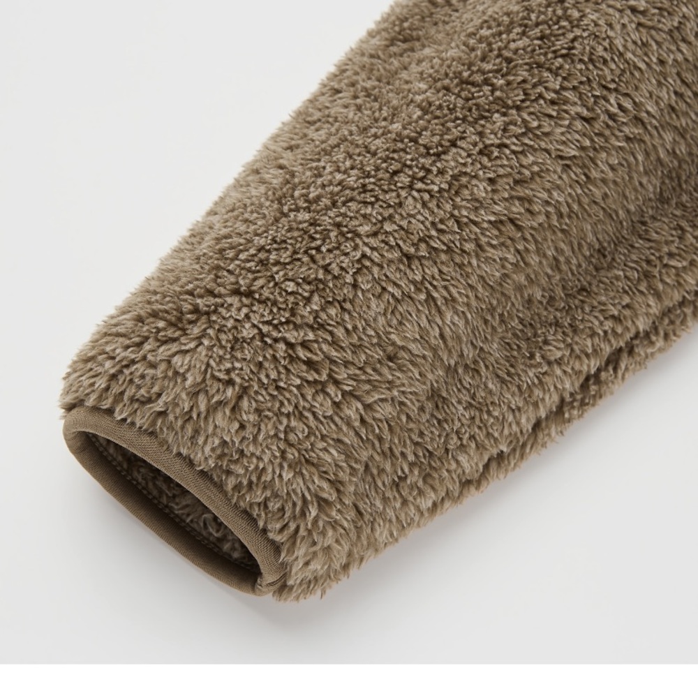 Uniqlo fluffy yarn fleece full zip jacket - Picture 6 of 9